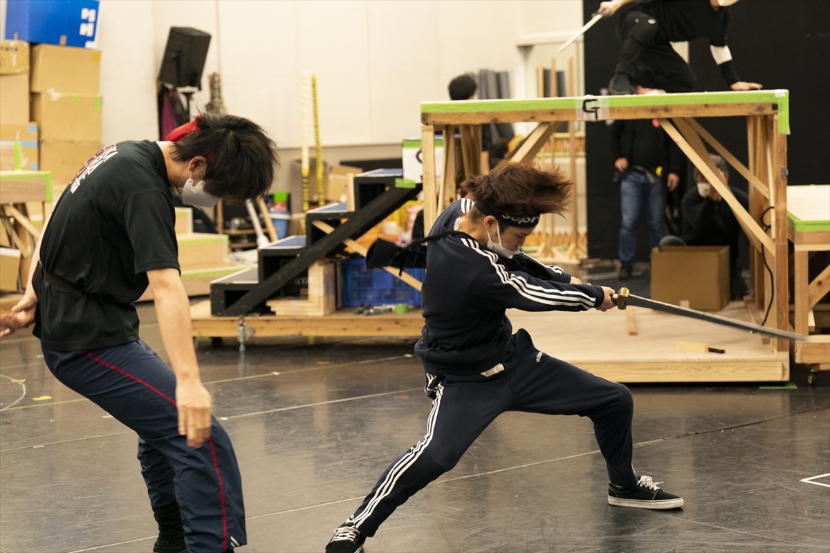 舞台『キングダム』、演劇界のレジェンド・壤晴彦の出演決定　山口祐一郎と劇団四季2ショットも