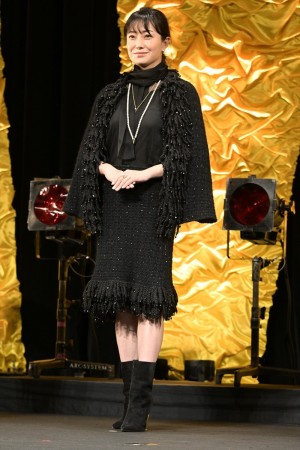 菅野美穂、映画『仕掛人・藤枝梅安』完成披露試写会に登場