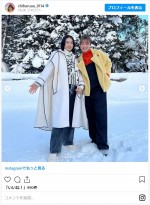 ロケで青森を訪れた新山千春と娘のもあ ※「新山千春」インスタグラム