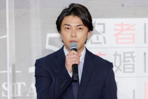 勝地涼、ドラマ『忍者に結婚は難しい』制作発表会見に登場