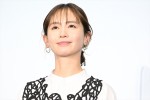 中村ゆり、映画『嘘八百　なにわ夢の陣』公開記念舞台あいさつに登場