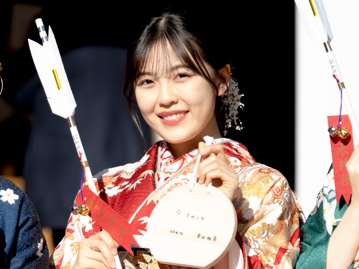 乃木坂46新成人、今年は「乃木坂ピョンピョン世代」　うさぎポーズもバッチリ