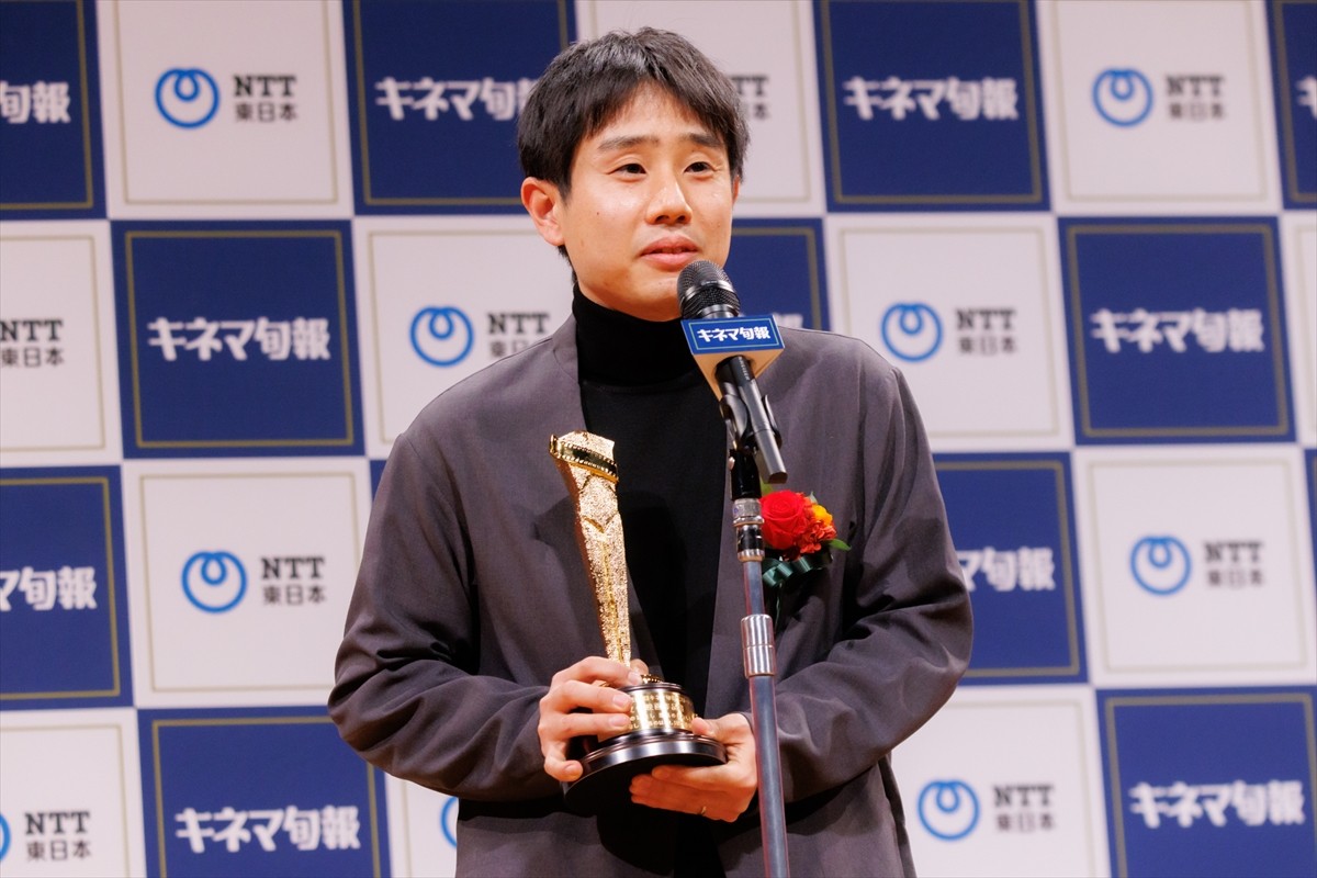 Snow Man・目黒蓮、キネ旬新人男優賞を受賞　メンバー3人が「体で喜んでくれた」