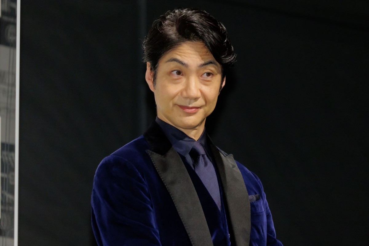 土屋太鳳、有村架純との共演「夢が叶った」　結婚発表後初の公の場　鮮やかなロングワンピース姿で登壇