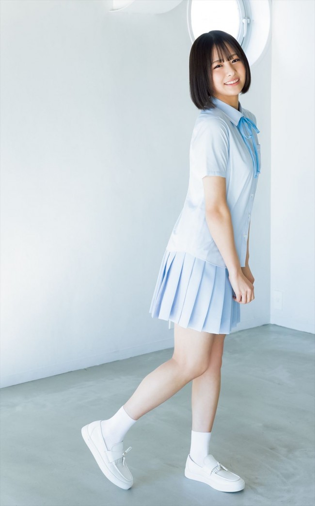 写真）指原莉乃プロデュースアイドル・尾木波菜、透明感溢れる制服