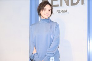 広末涼子、「パラッツォフェンディ表参道」レセプションイベントに登場