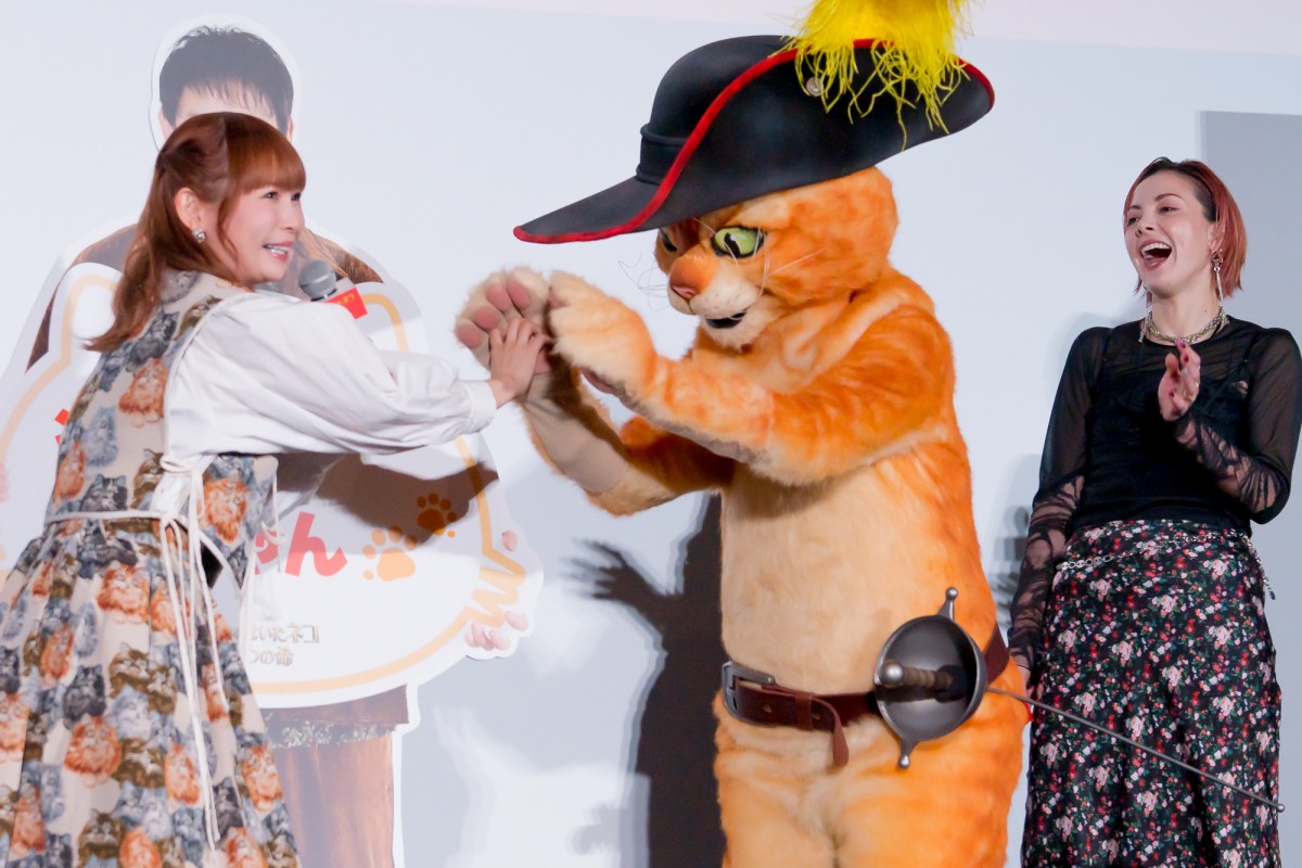 中川翔子、猫愛爆発で大興奮　“猫の日”のイベントに「幸せいっぱい」