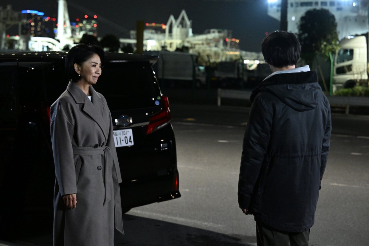 『罠の戦争』“鴨井大臣”片平なぎさ、“鷲津”草なぎ剛に謝罪もネット疑問視「何か隠してる？」（ネタバレあり）