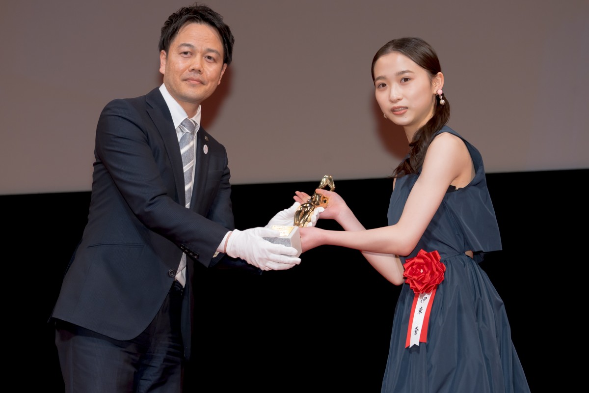 岸井ゆきの、『毎日映画コンクール』女優主演賞「認めてもらえた証としてずっと大切にしたい」