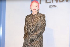 仲里依紗、「パラッツォフェンディ表参道」レセプションイベントに登場