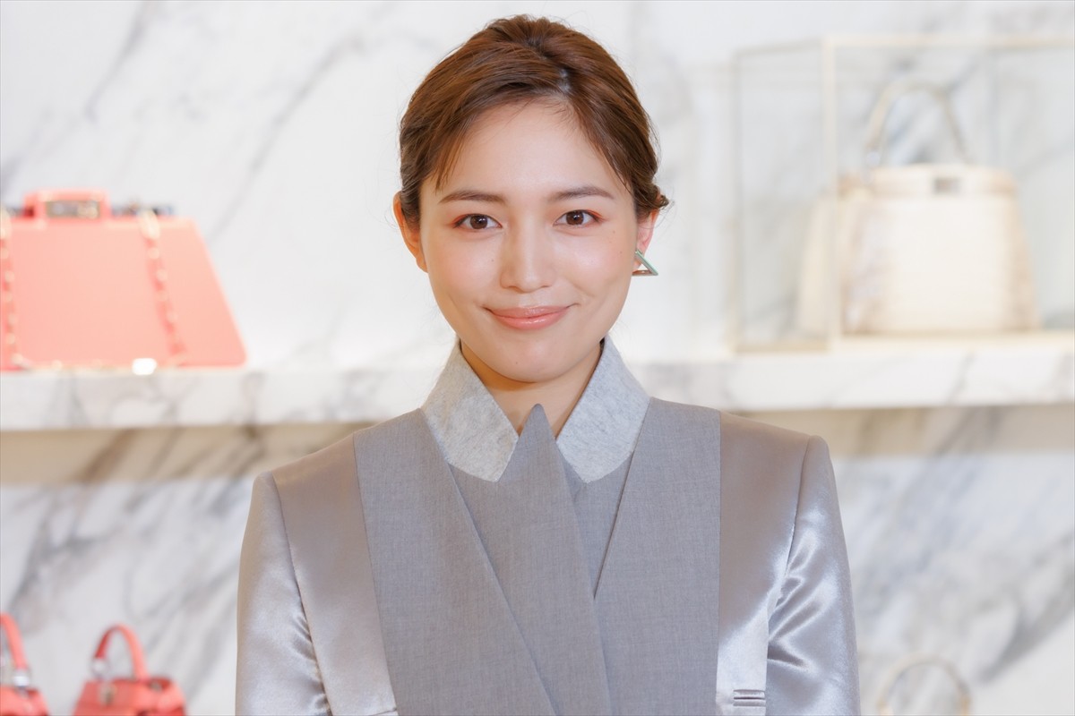 川口春奈、「FENDI」アンバサダーに就任「大好きなファッションを通して魅力をお伝えできれば」