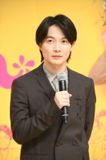 神木隆之介、連続テレビ小説『らんまん』試写会に登場