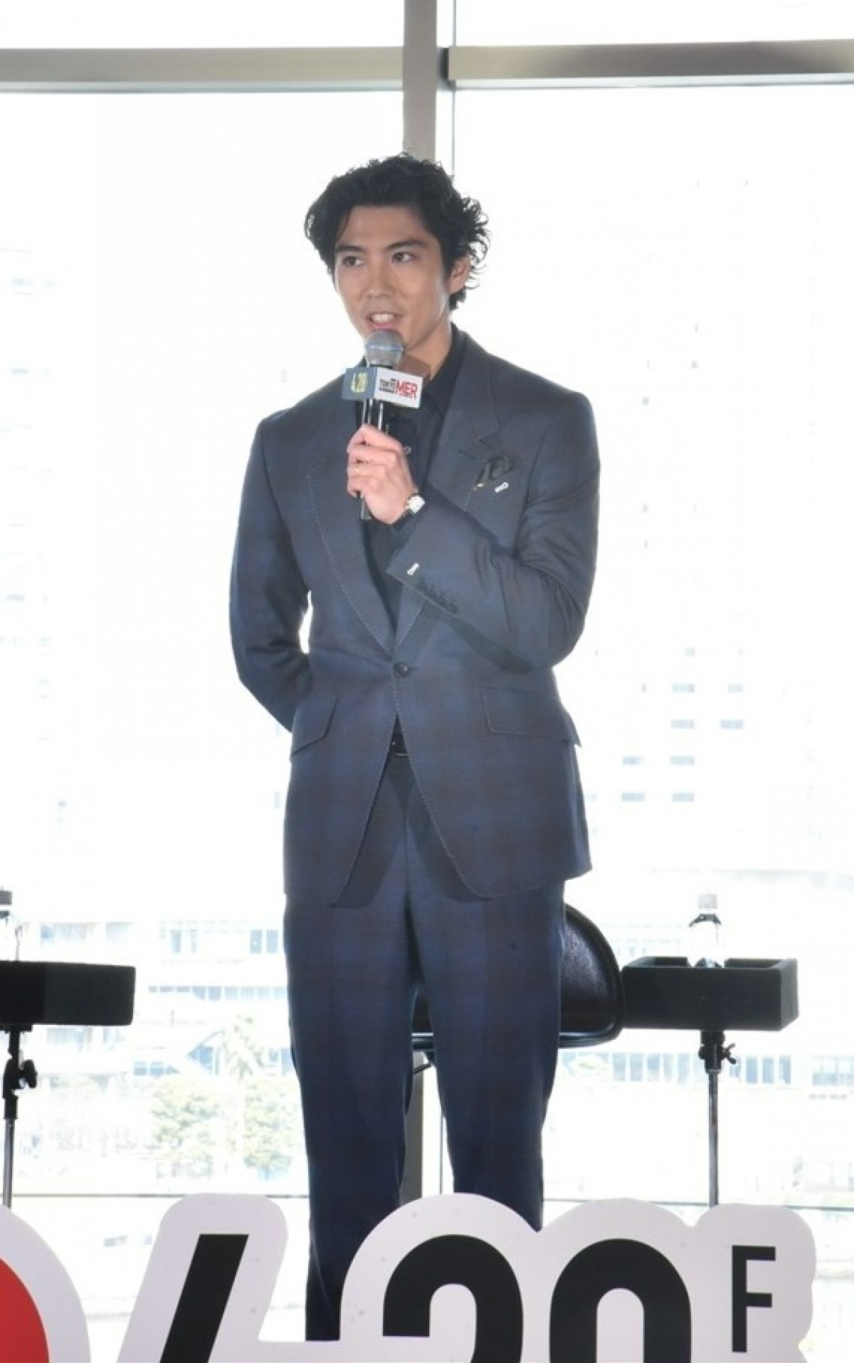 鈴木亮平「大変であればあるほど楽しい」　まさかの発言に中条あやみ「ちょっとおかしい」