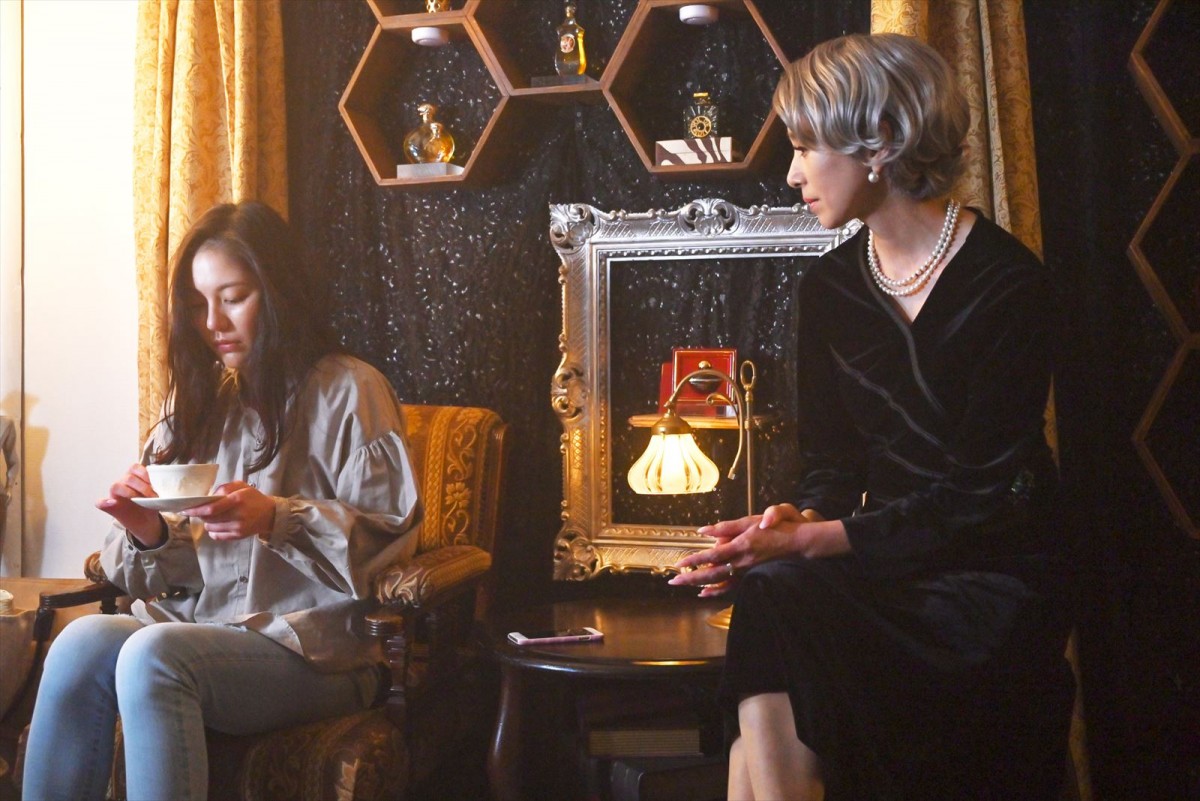 黒木瞳×桜井日奈子『魔女の香水』、心に残る「魔女さん」の言葉に注目の特報映像解禁