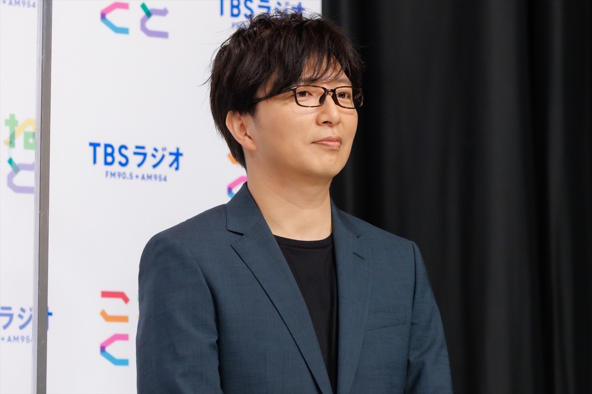 TBSラジオで新たに3番組がスタート　『深夜特急』朗読の斎藤工は「眠くなる声」を自覚