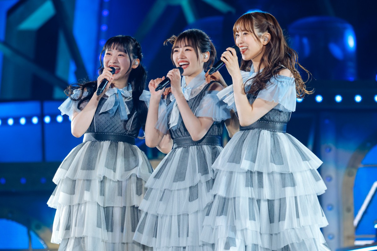 日向坂46、初スタジアムでデビュー4周年ライブ　休演の影山優佳＆山下葉留花サプライズ登場で32人全員そろう