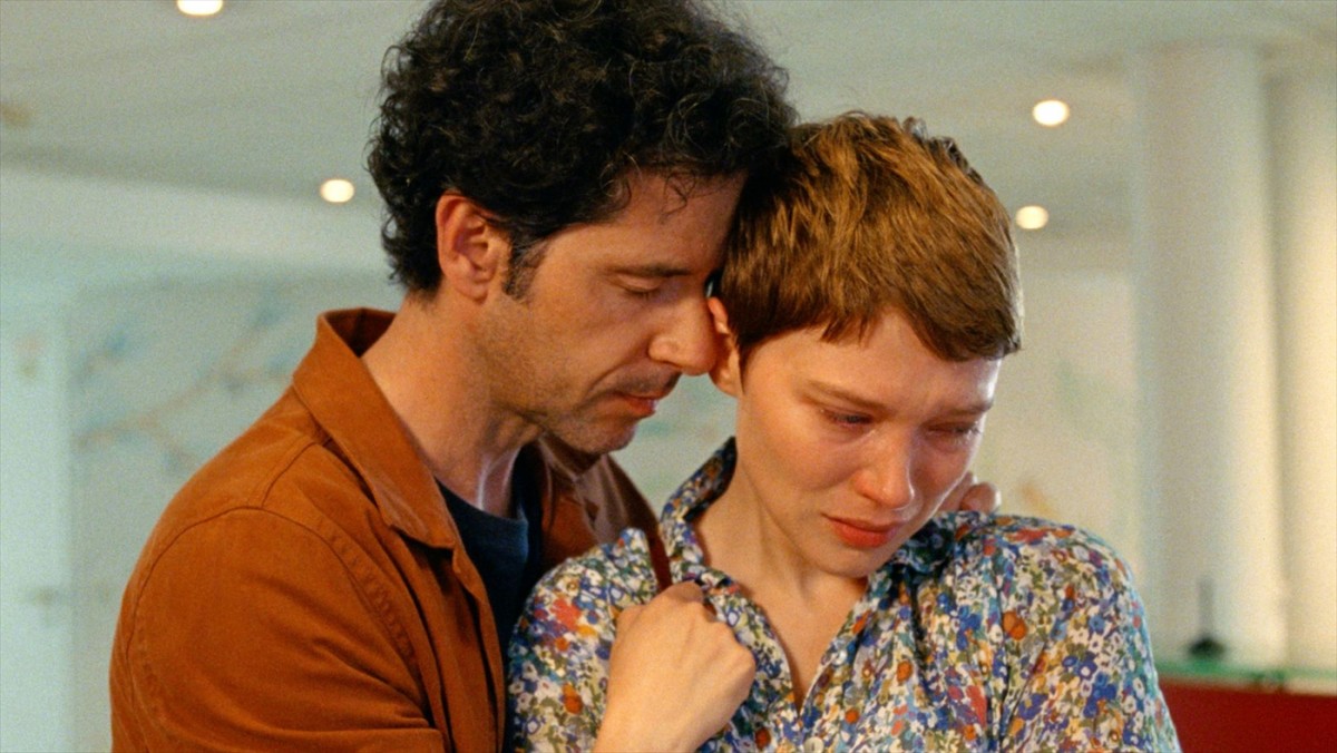 レア・セドゥ、初めての“ごく普通の女性”役　キャラクターを気に入り出演快諾　『それでも私は生きていく』新カット解禁