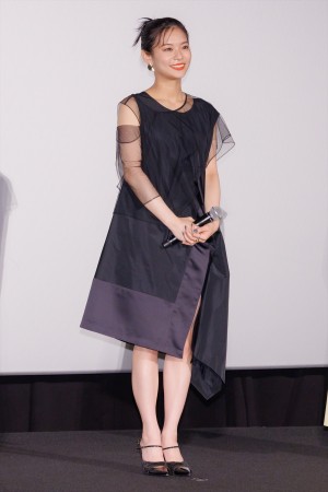 永瀬莉子、映画『君は放課後インソムニア』完成披露上映会に登場