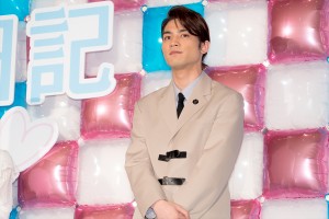 板垣瑞生、映画『交換ウソ日記』完成披露試写会に登場