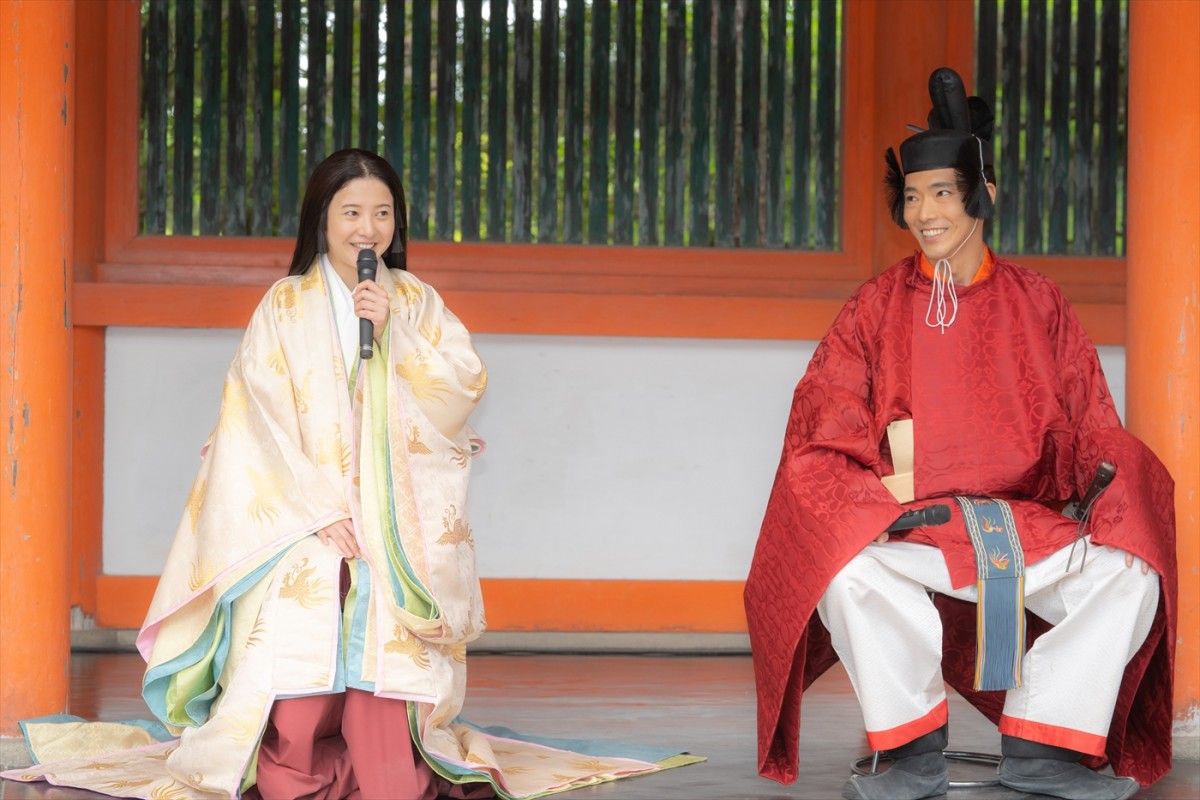 来年大河『光る君へ』がクランクイン　平安衣装に身を包んだ吉高由里子＆柄本佑お披露目