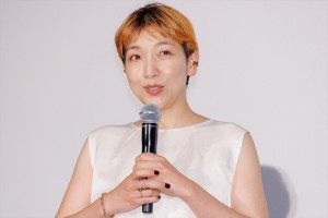 安藤サクラ、映画『怪物』初日舞台挨拶に登場