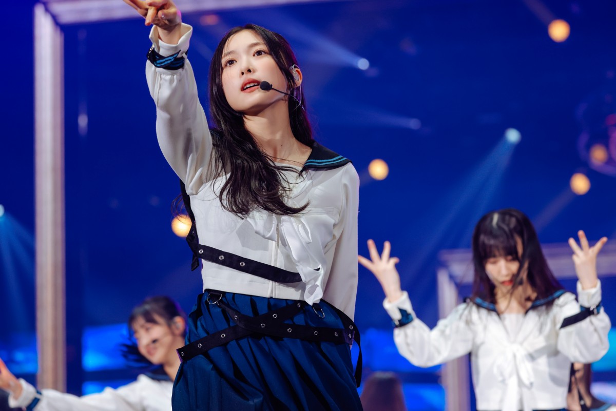 櫻坂46、ツアーファイナルで新曲「Start over!」初披露　センター藤吉夏鈴が涙