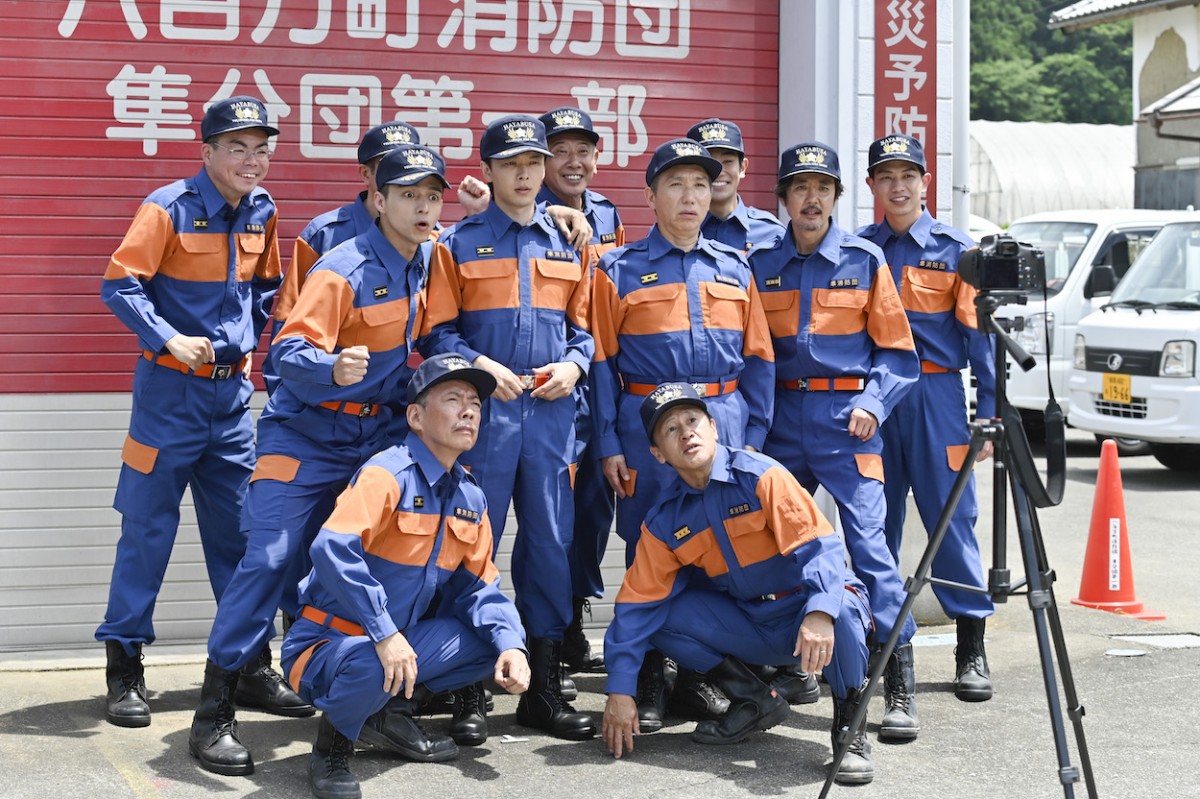 『ハヤブサ消防団』第1話ラストの急展開に騒然「初回で退場…」「考察のしがいがある」