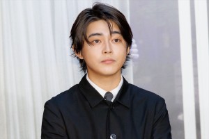 倉悠貴、映画『禁じられた遊び』完成披露イベントに登場