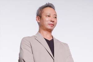 いしだ壱成、映画『散歩屋ケンちゃん』初日舞台挨拶に登場