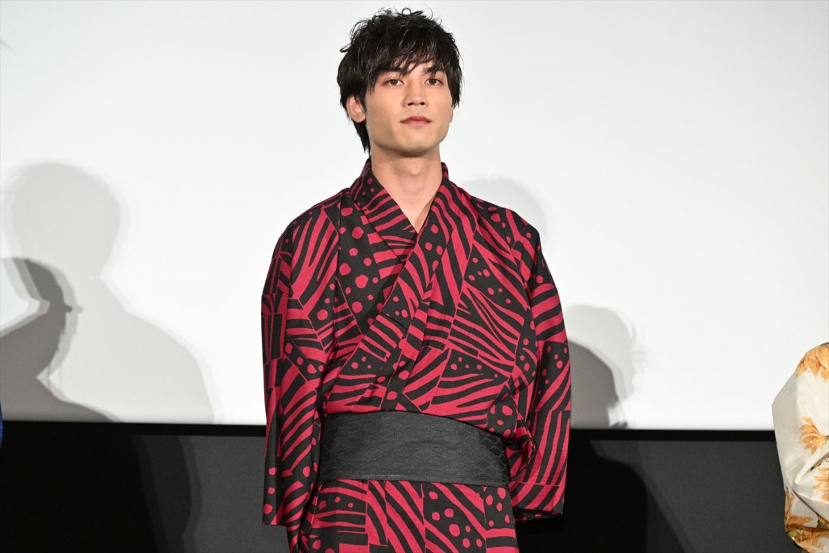 高橋文哉「噛めば噛むほどおいしくなる、キュンとする映画」　主演映画に万感の思い