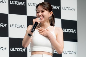 山本舞香、ULTORA／アンバサダー就任＆新CM記者発表会に登場