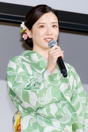 永野芽郁、映画『こんにちは、母さん』完成披露試写会に登場