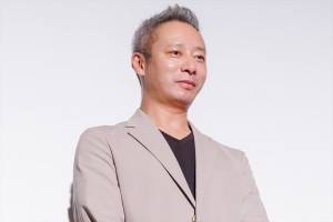 いしだ壱成、映画『散歩屋ケンちゃん』初日舞台挨拶に登場