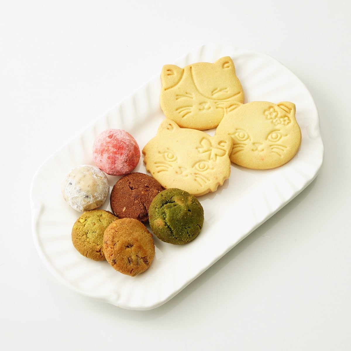 2023.8.24花江夏樹プロデュースの猫クッキー缶