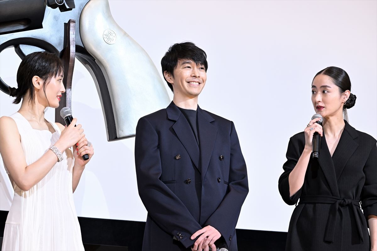 長谷川博己、綾瀬はるかの切り替えの速さに驚き　「血だらけの姿で『ピロちゃん今日何食べた？』とか」