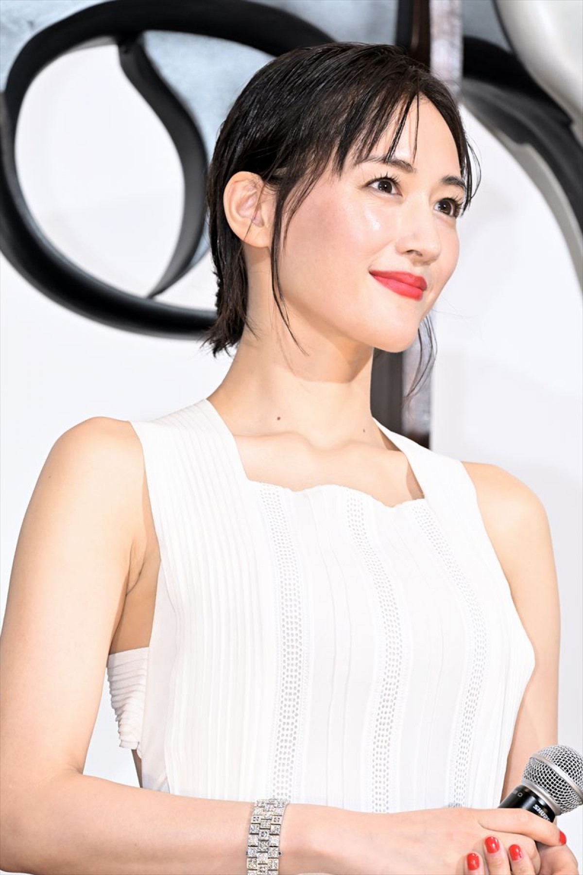 長谷川博己、綾瀬はるかの切り替えの速さに驚き　「血だらけの姿で『ピロちゃん今日何食べた？』とか」