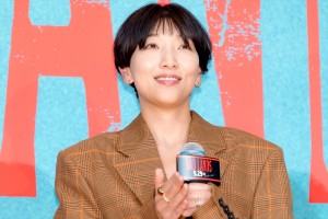  安藤サクラ、映画『BAD LANDS バッド・ランズ』完成披露試写会に登場