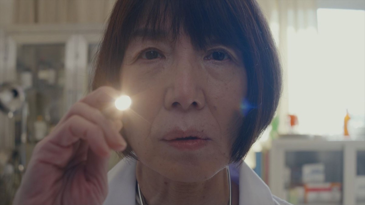 伝説の＜洗脳＞サイコホラー『女囚霊』、戦慄の予告映像＆2種類の場面写真が公開