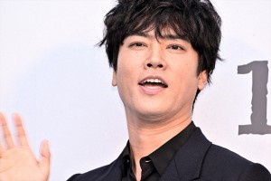 桐谷健太、映画『アナログ』完成披露イベントに登場