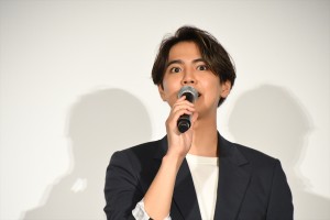 GENERATIONS・片寄涼太、映画『ミンナのウタ』公開前夜祭舞台挨拶に登場