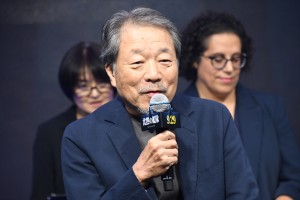 かわぐちかいじ氏、『沈黙の艦隊』完成報告会・完成披露舞台挨拶に登場