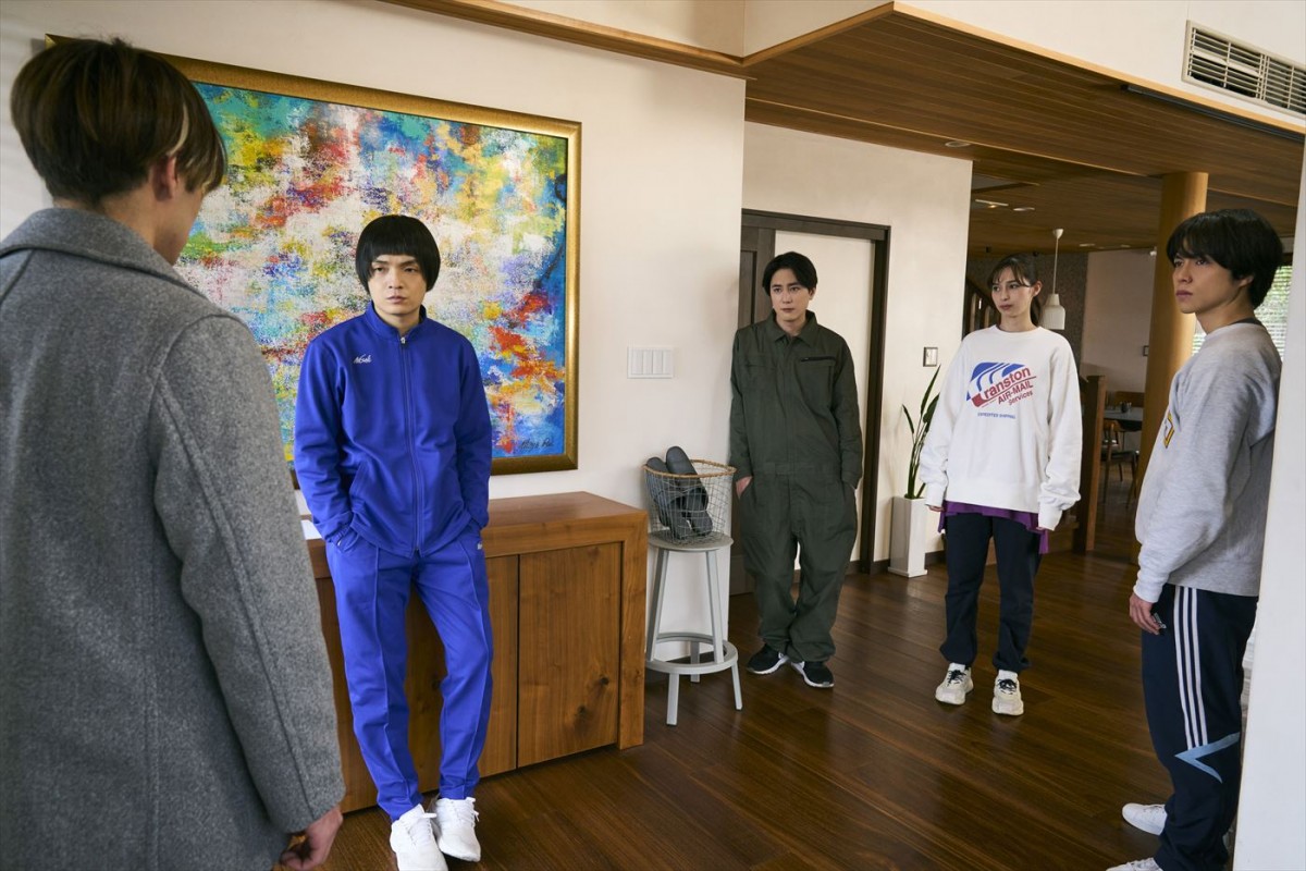 映画『ある閉ざされた雪の山荘で』重岡大毅、間宮祥太朗、中条あやみら登場人物たちの場面写真12点到着　来年1.12公開へ