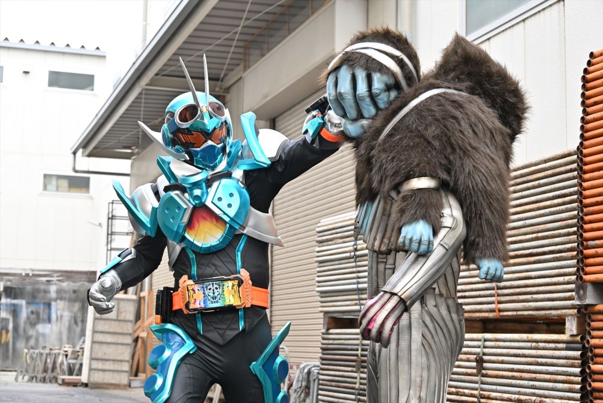 『仮面ライダーガッチャード』第5話場面写真