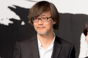山崎貴監督、『ゴジラ-1.0』完成報告会見に登場