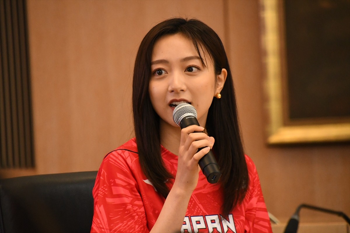 佐久間みなみアナウンサー、フジテレビ2023年10月期改編 記者発表に登場