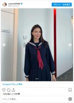 橋本マナミのセーラー服姿がかわいい　※「橋本マナミ」インスタグラム