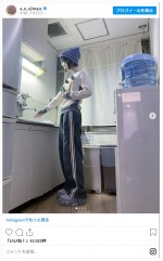 あの、休憩中の様子を公開　※「あの」インスタグラム