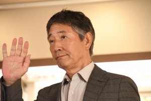 ドラマ『コタツがない家』制作発表会見に出席した小林薫