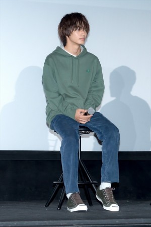 神尾楓珠、木曜劇場『いちばんすきな花』完成披露試写イベントに登場