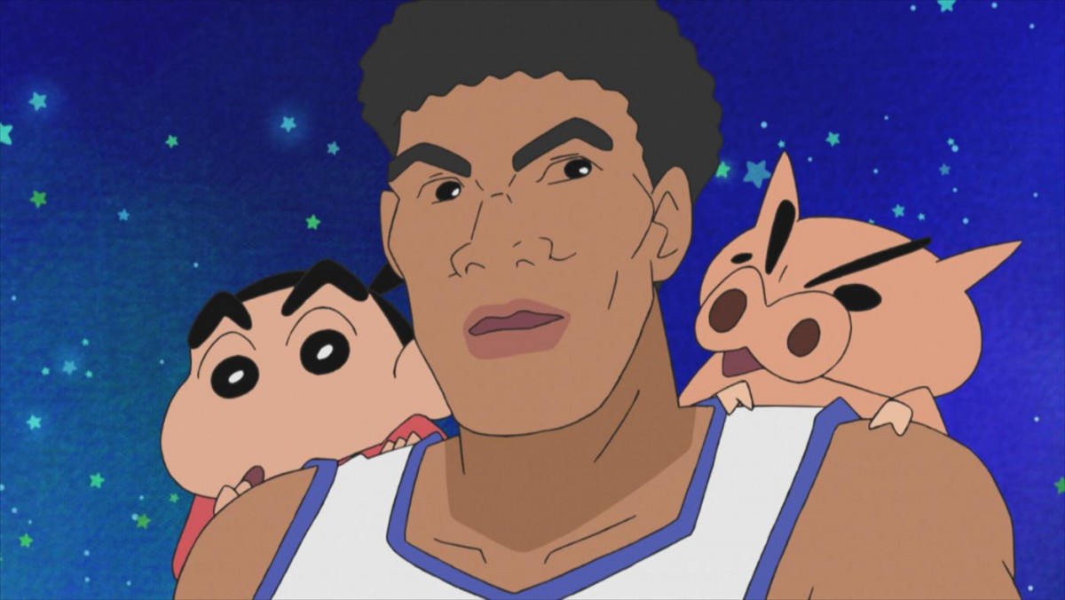 バスケットボール・八村塁選手、『クレヨンしんちゃん』とコラボ＆アフレコ初挑戦！　しんのすけと宇宙でダンク